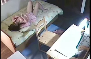 XXX ادرار روی یک دانلودفیلمسکسیجدید مرد تشنه خالی است