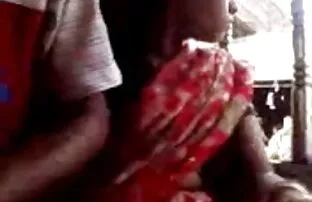 XXX پور تلگرام سکس جدید با مردی رفت و آمد می کند