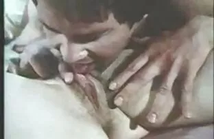 XXX سبزه لباس خود را برداشته و تصویر را تشکیل شهوانی سکس جدید می دهد