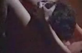 XXX میلف یک جوان را پورن جدیدایرانی اغوا می کند