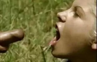 XXX رابطه جنسی مقعد با یک بلوند زرق و فیلم های جدید سکسی برق دار